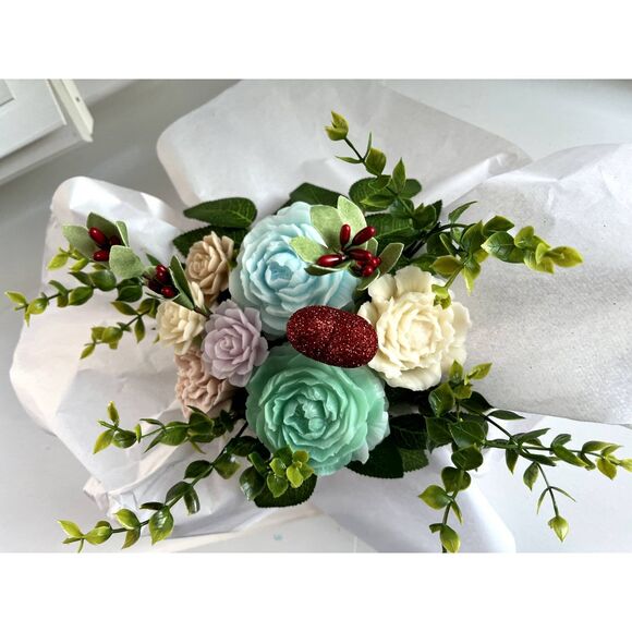 Handmade Goat's Milk Soap Flower Bouquet/Birthday/Mother’s Day/Valentine's Day - Picture 5 of 5